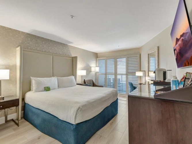Ocean View Double room with balcony