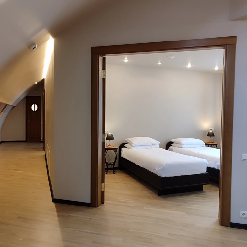 2 Bedrooms Suite