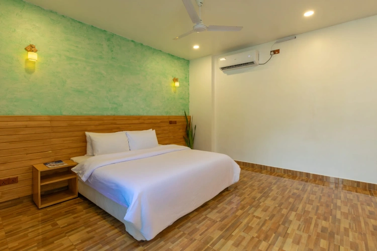 Deluxe Double room with balcony