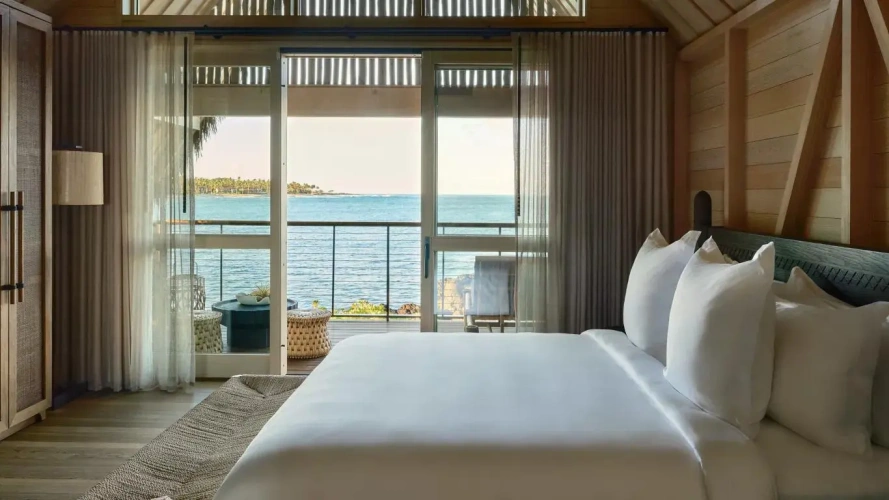 4 Bedrooms Maheawalu Kauhale oceanfront