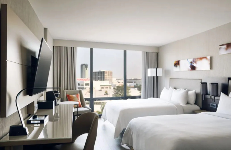 Club Twin room