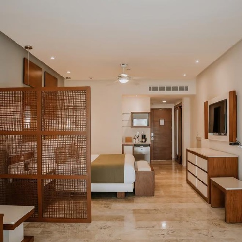 Deluxe Double Junior Suite