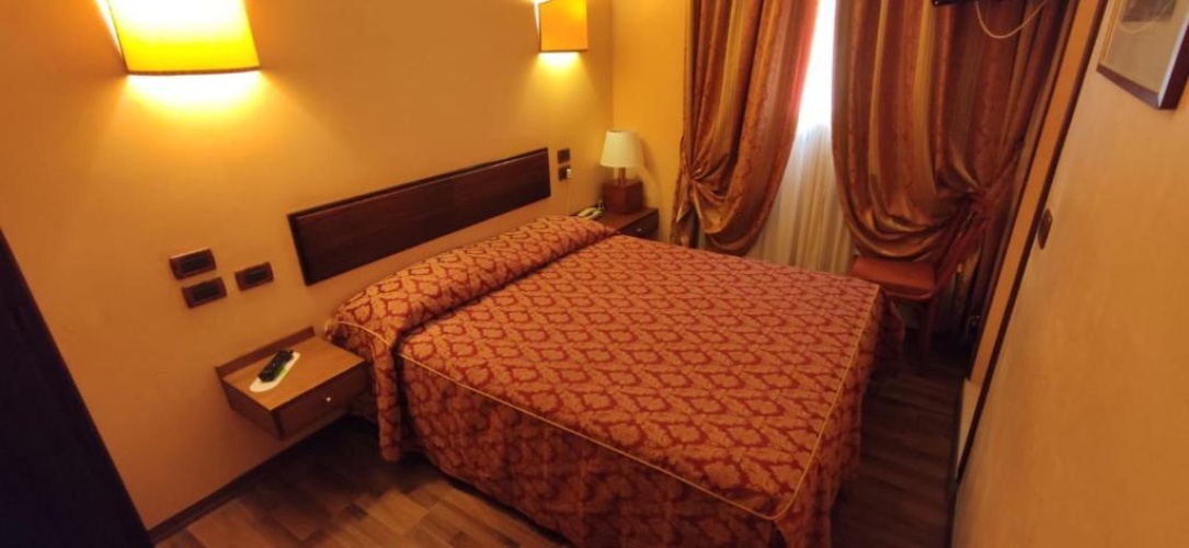 Small Double room