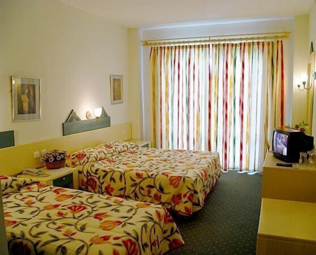 Tropical Beach Hotel