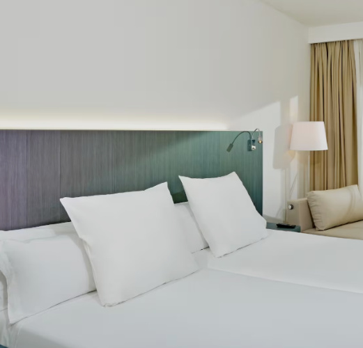 Sol Twin room with sea view