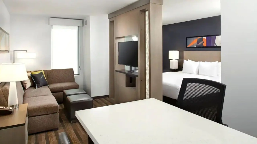 Double Studio Kitchen Suite