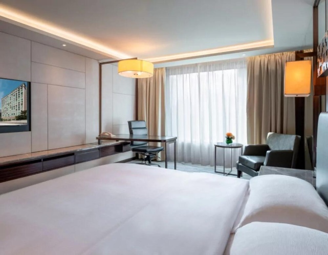 Classic Double room with city view