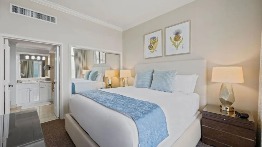 1 Bedroom Double Suite with garden view