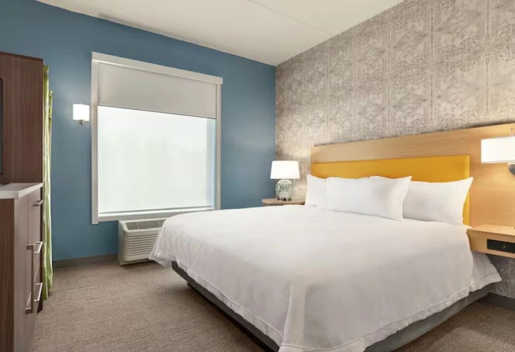 Accessible Double Suite