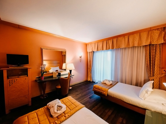 Superior Twin room