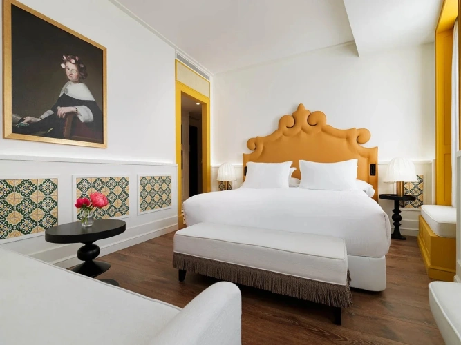 Triple room