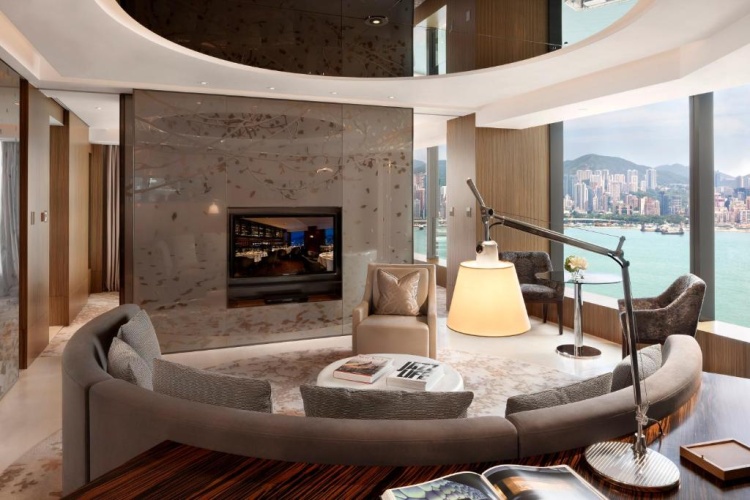 Club 80 Double Suite