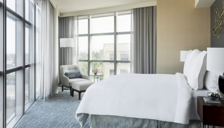 Four Seasons Executive Double Suite