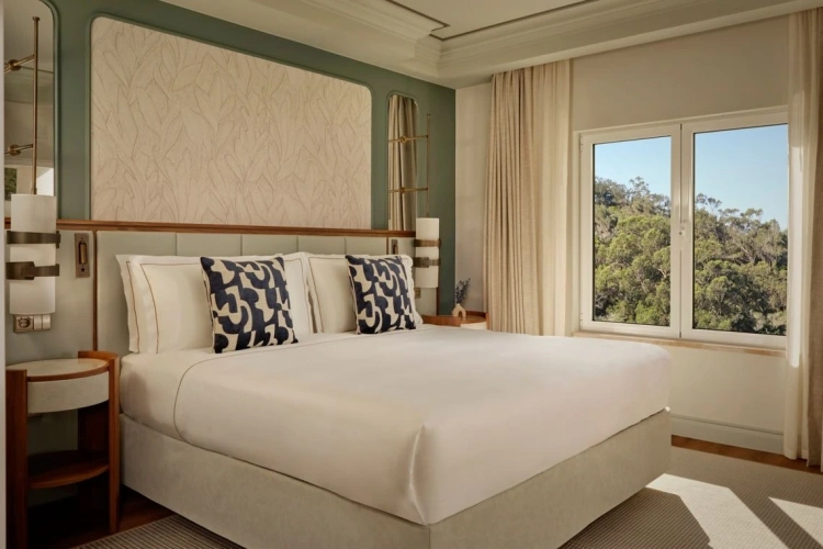 1 Bedroom Executive Double Suite with balcony and with view