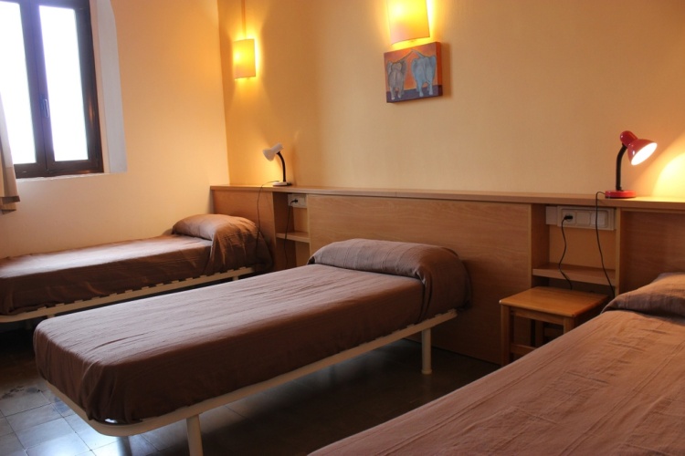 Triple room