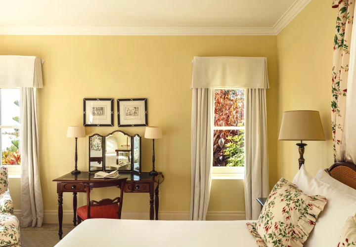 Deluxe Twin Suite