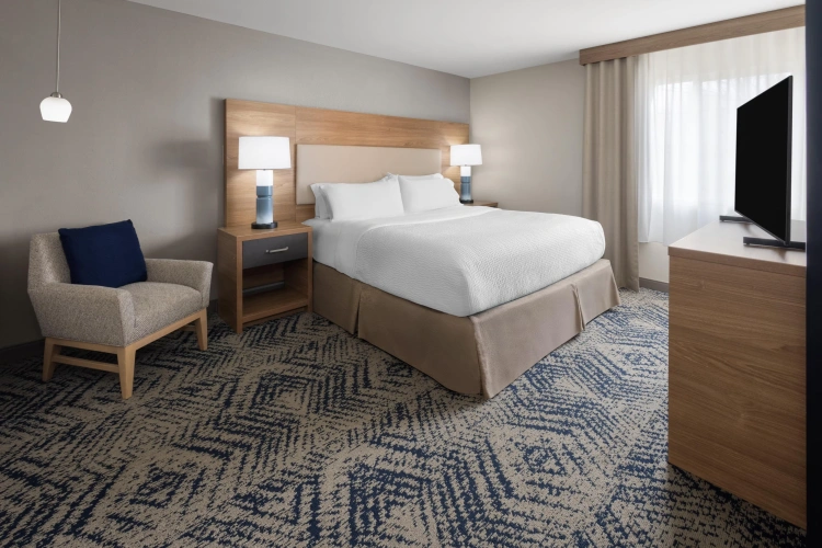 1 Bedroom Suite