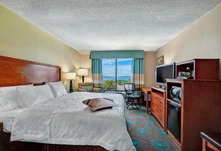 Accessible Double room with lake view