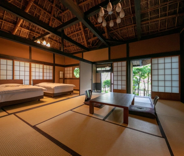 Hoteinoma room