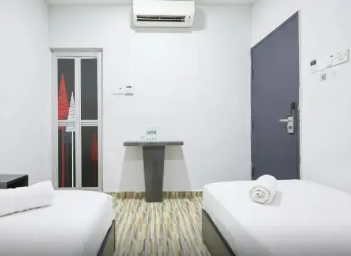 Standard (No Window) Twin room