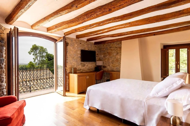 Corner Double room with balcony and with view
