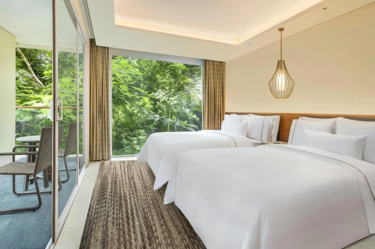 Twin Suite with balcony and with garden view