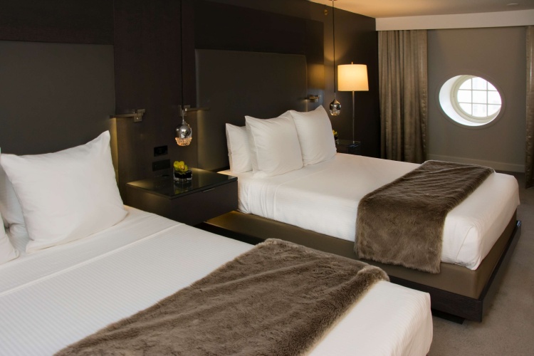 Quadruple Guest room