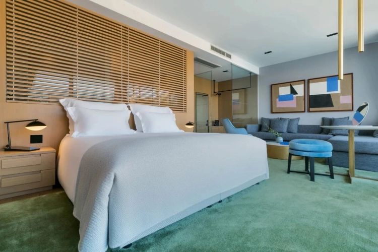 Penthouse Double Suite with balcony and with sea view