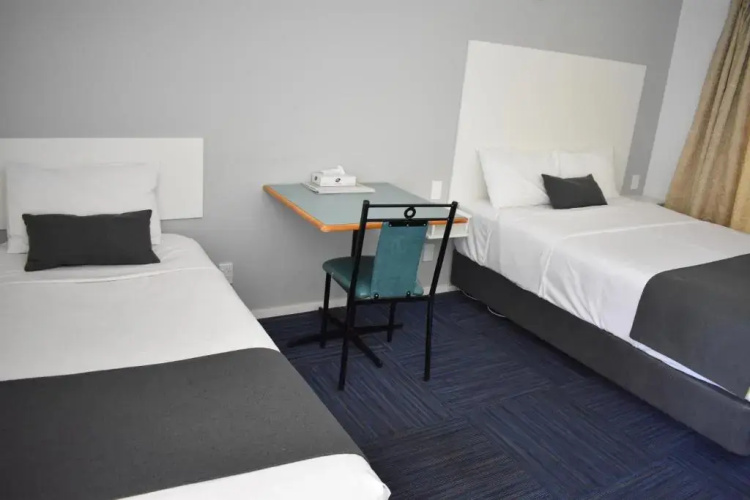 Riviana Motel