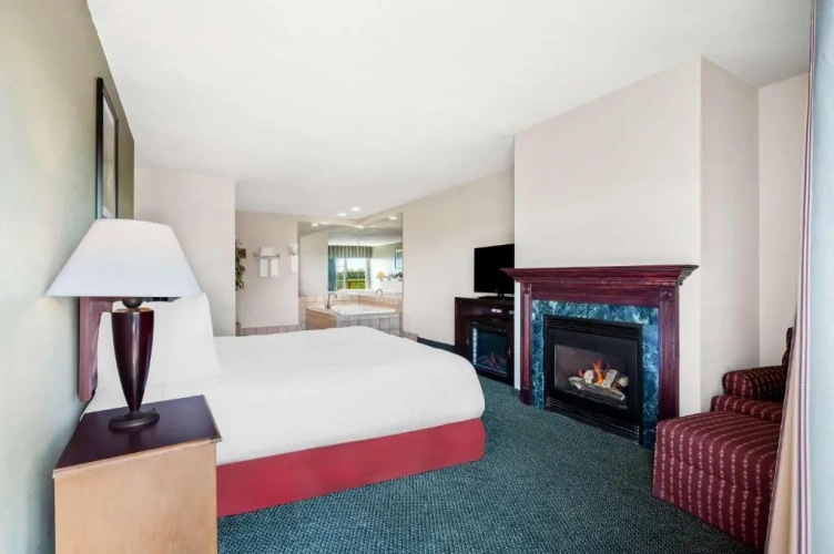 Jacuzzi Double Suite