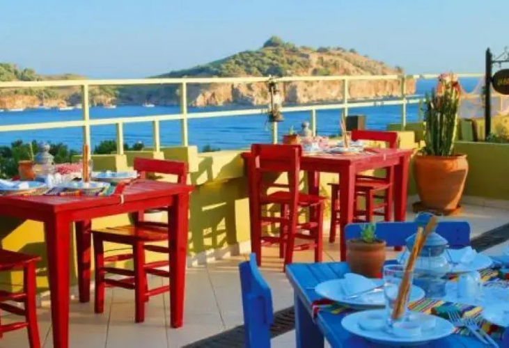 Club Nur Hotel