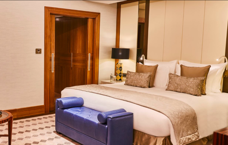 Diplomatic Double Suite
