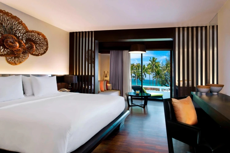 Double Junior Suite with ocean view