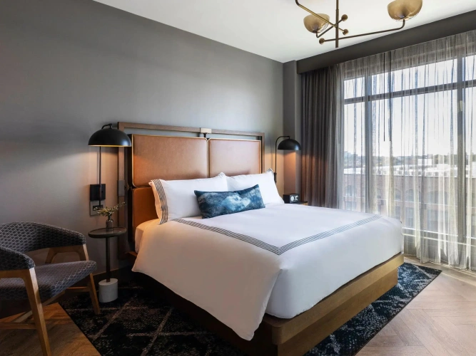 Accessible Double Suite
