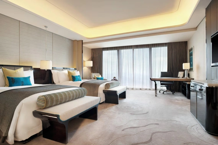 Larger Twin room with city view