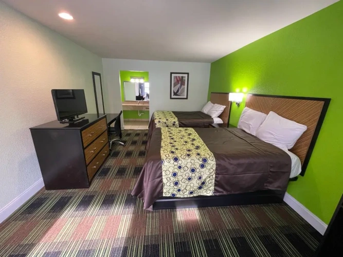 Twin room