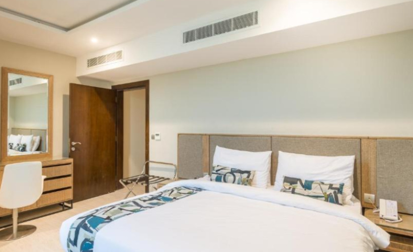 2 Bedrooms Apartment