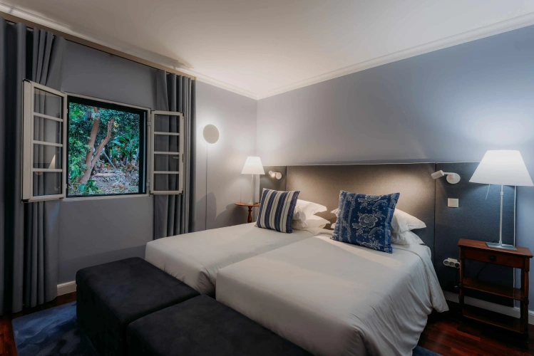 Twin room with garden view