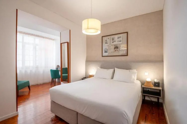 Bica FLH Suites