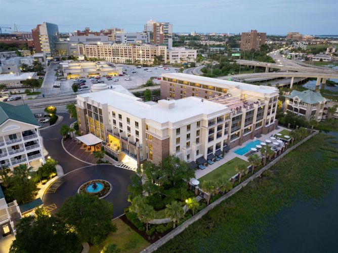 Hilton Garden Inn Charleston Waterfront/Downtown photo 23