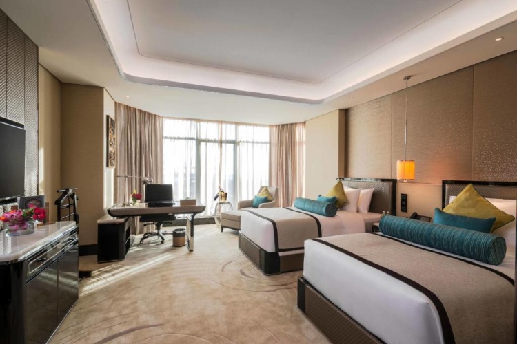 Premium Twin room with city view