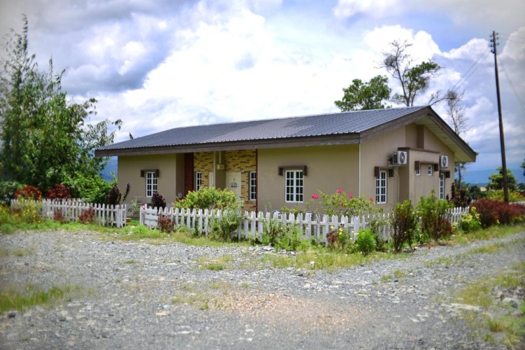 Triple Cottage