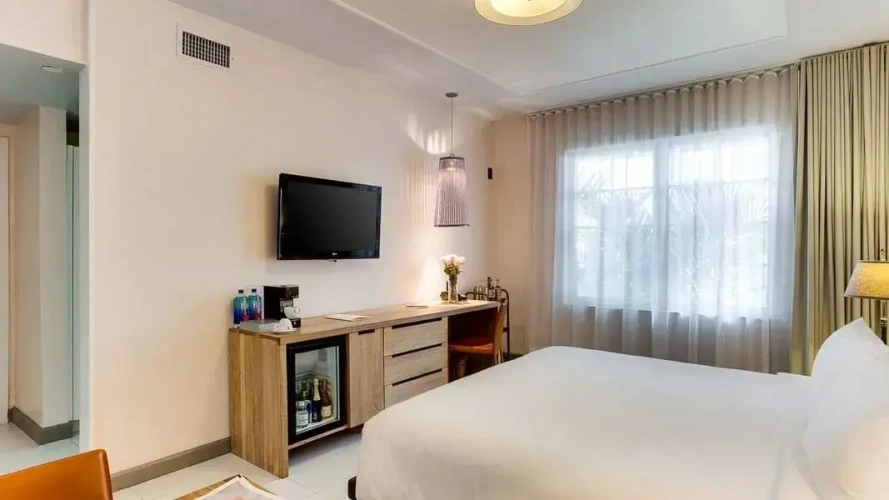 Deluxe Double room with park view
