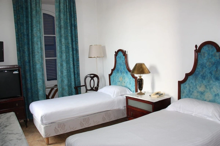 Twin room with balcony