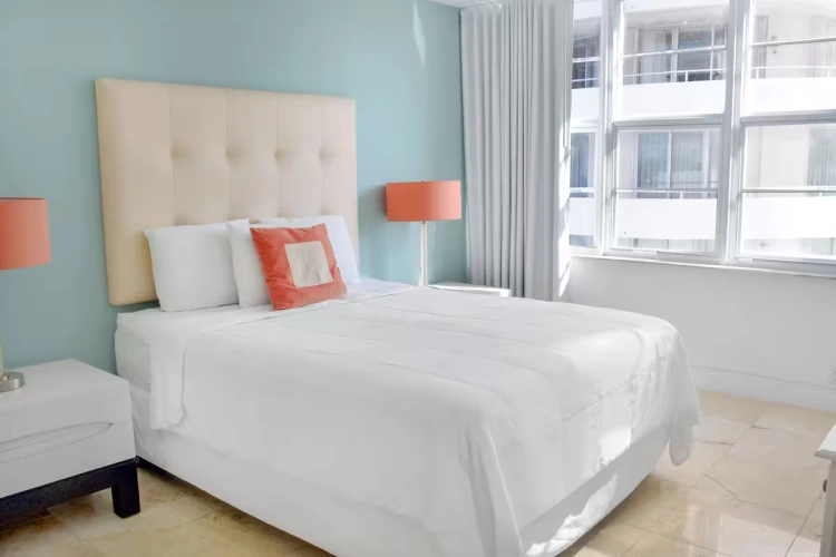 3 Bedrooms Premier Master Suite