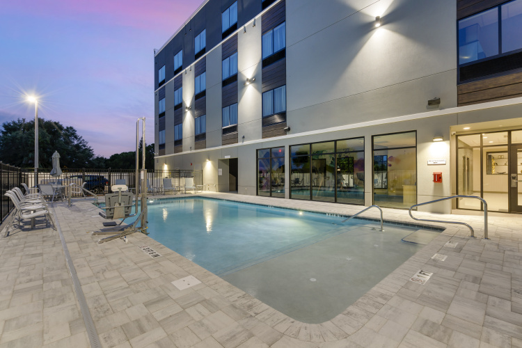 Best Western Plus Winter Haven Inn & Suites photo 20