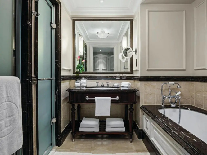 Langham London Hotel photo 13