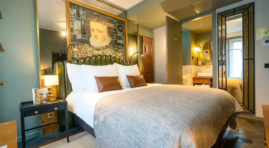 The Wallet Double room