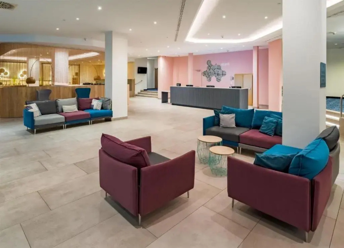 Spark by Hilton Wuppertal City Centre