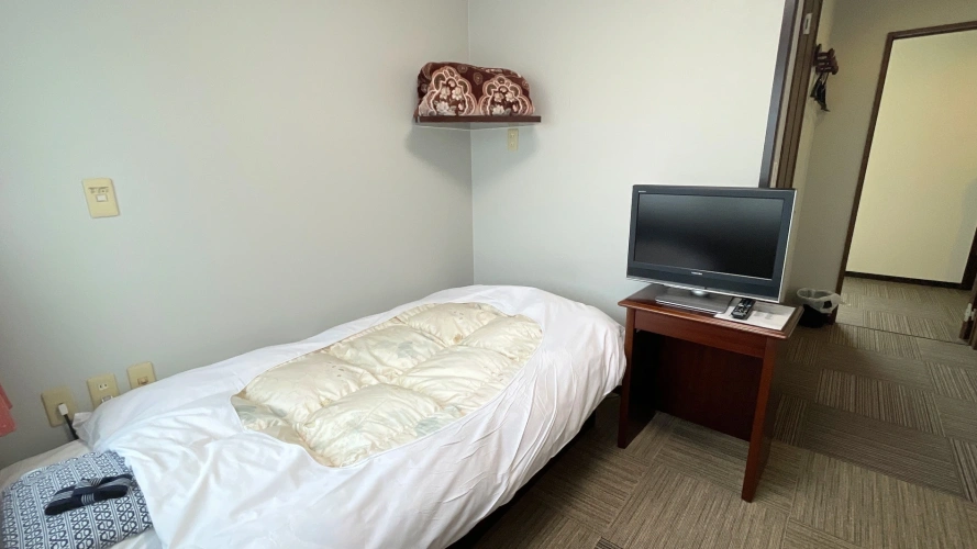 Western-style Single room